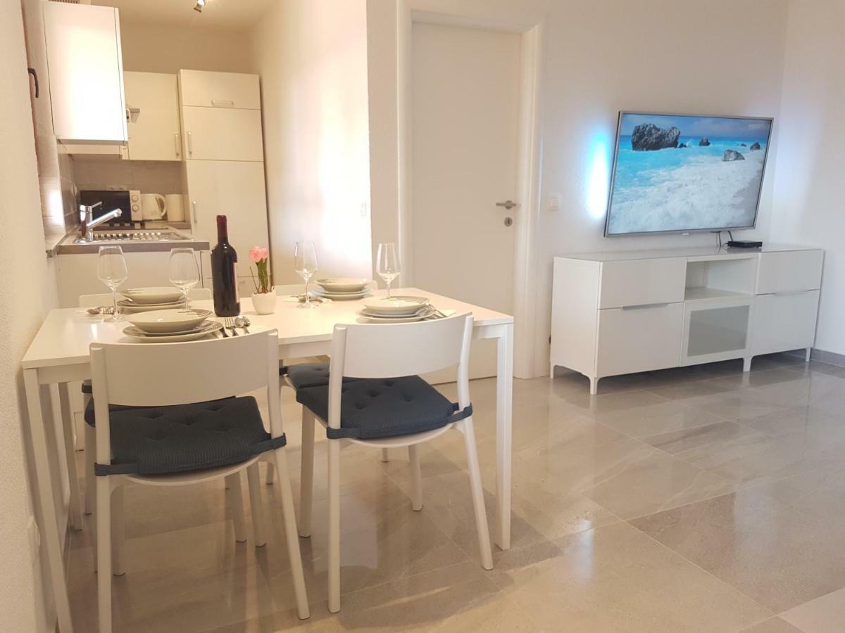 Apartman Bura Appartement Posedarje Buitenkant foto